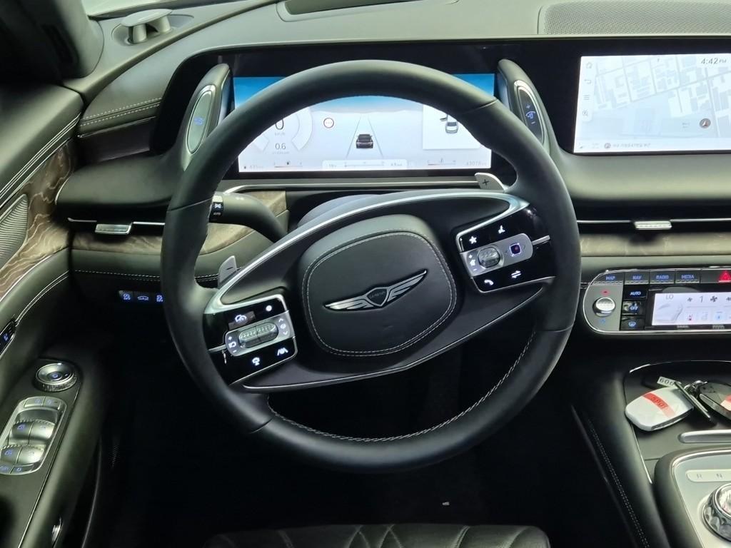 Genesis G90 - Vista 9