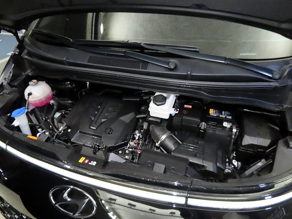HYUNDAI Staria 2024 Negro - Importación desde Corea - HF Imports Iquique - Foto 19