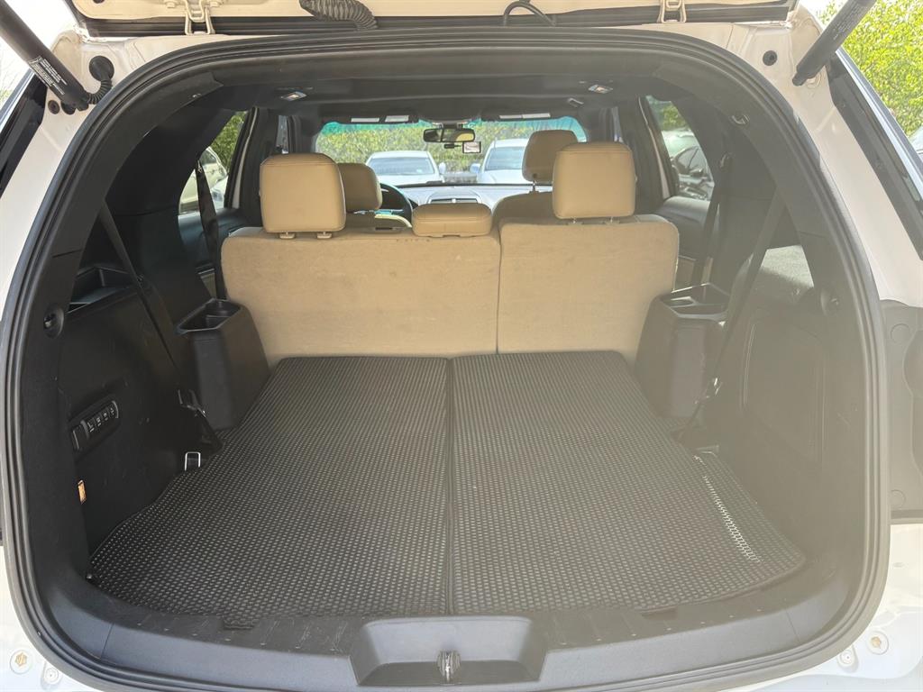 Ford Explorer - Vista 12