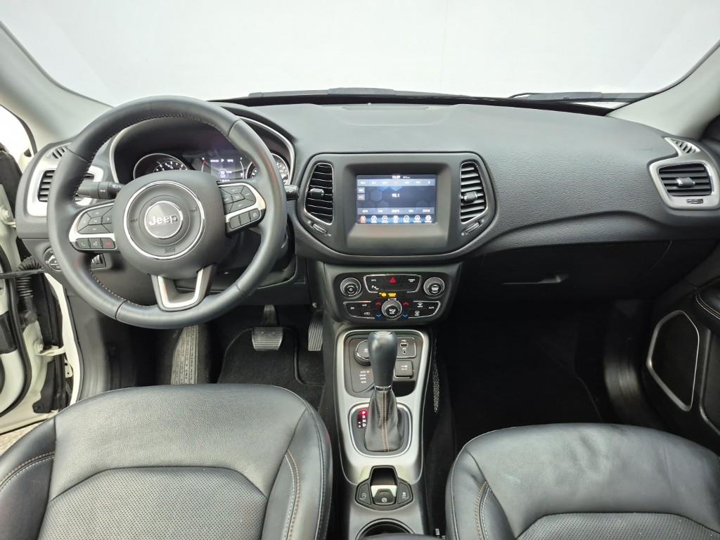 Jeep Compass - Vista 5