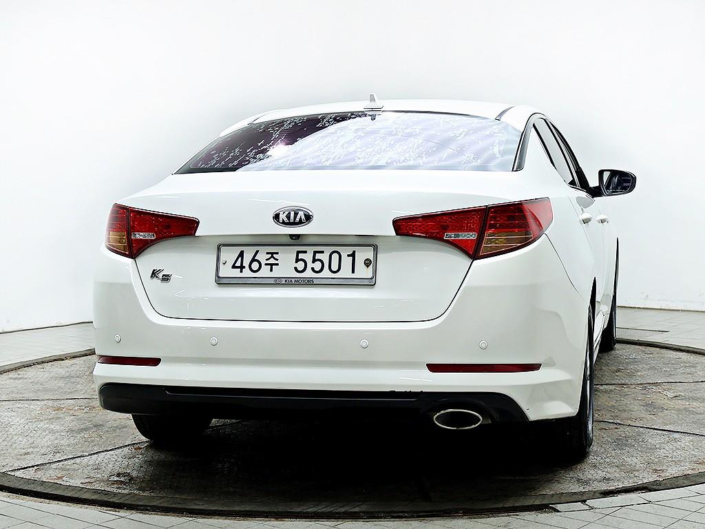 KIA K5 - Vista 5