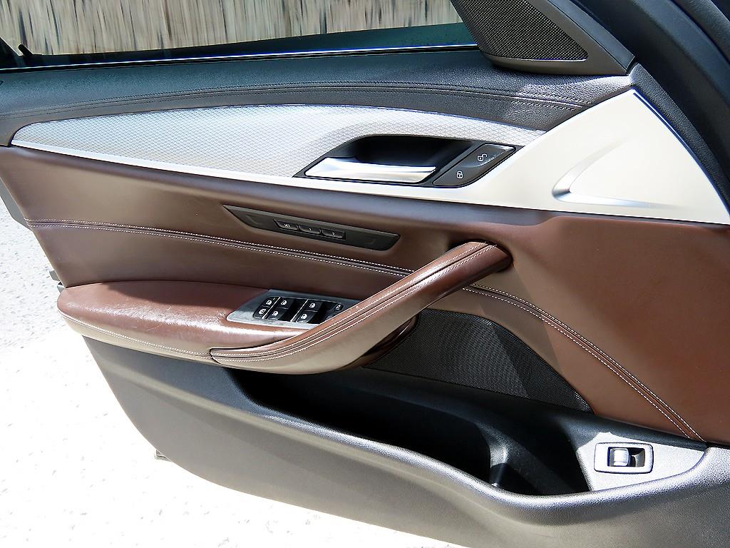 BMW 5 Series - Vista 12