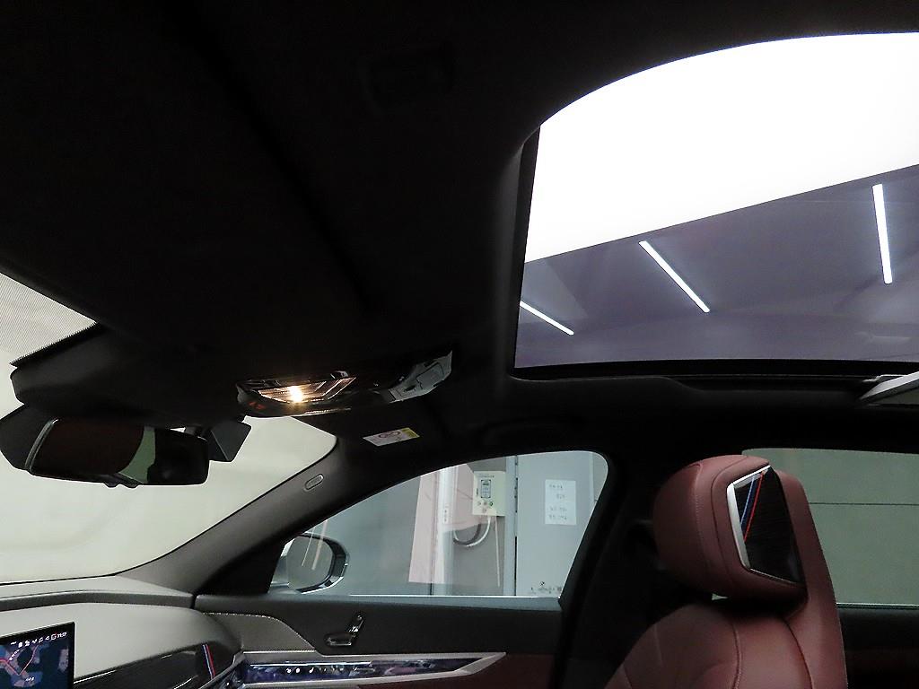 BMW 7 Series 2025 - Importación desde Corea - HF Imports Iquique - Foto 17