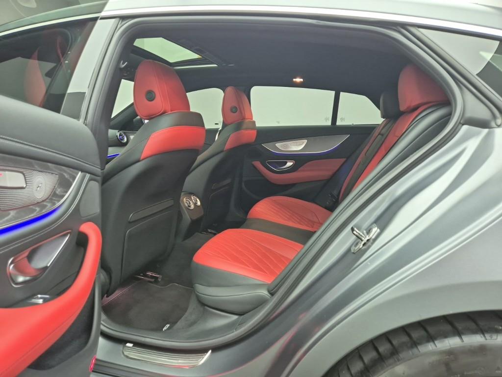 Mercedes Benz AMG GT - Vista 12