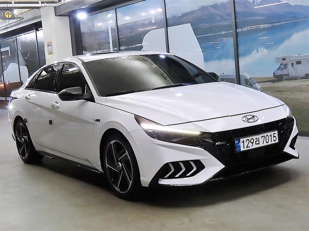 HYUNDAI Avante 2023 Blanco - Importación desde Corea - HF Imports Iquique - Foto 1