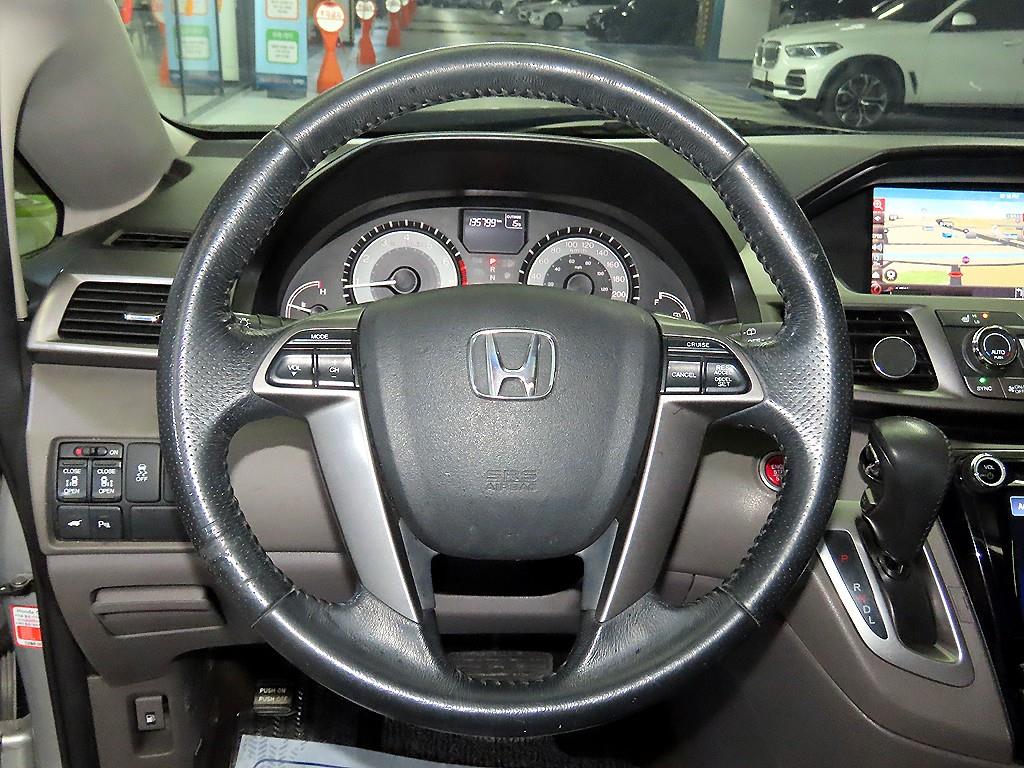 Honda Odyssey - Vista 7