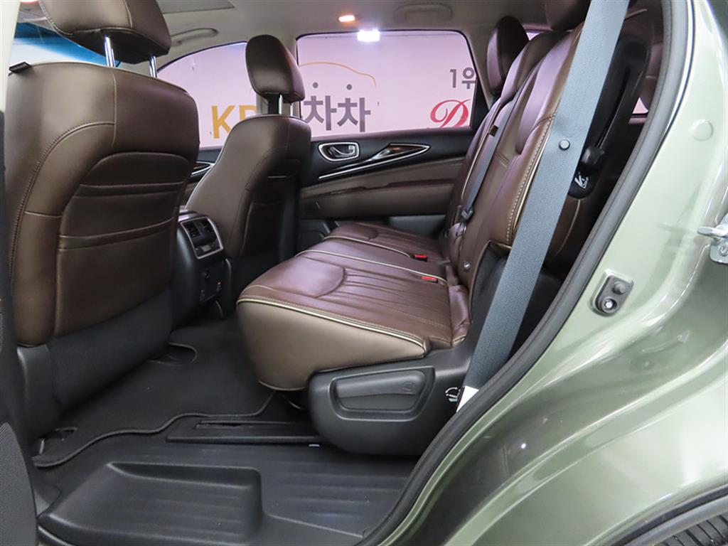 Infiniti QX - Vista 6