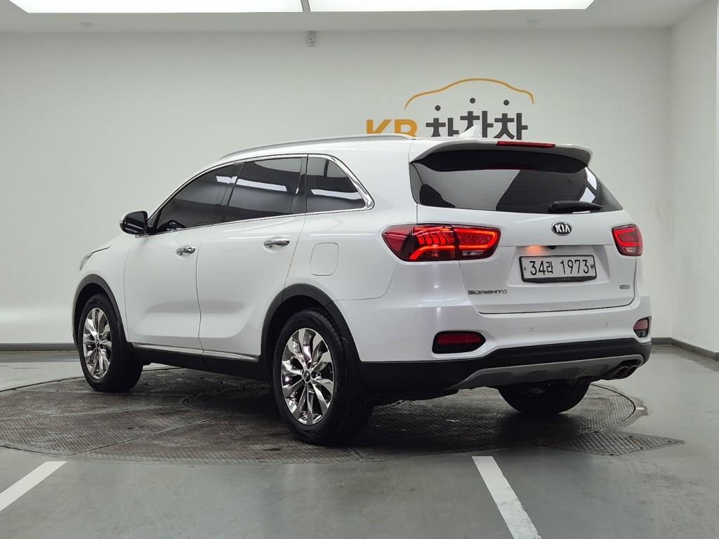 KIA Sorento - Vista 3