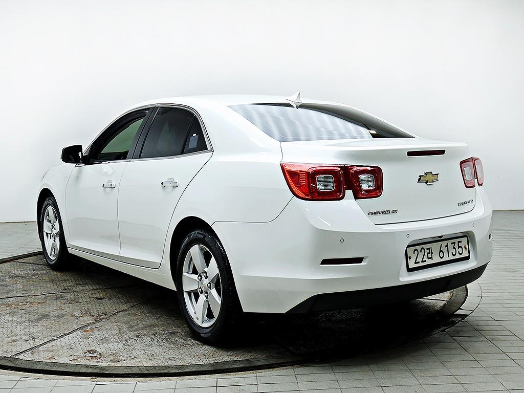 Chevrolet Malibu - Vista 7