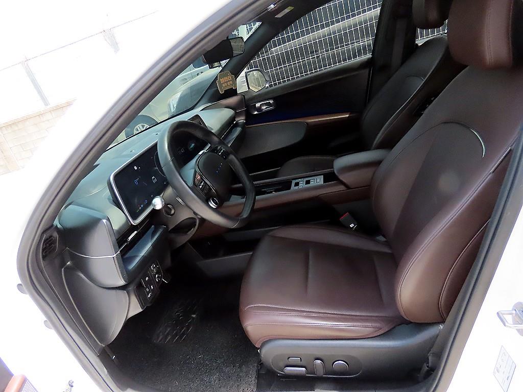 HYUNDAI Ioniq 6 - Vista 5