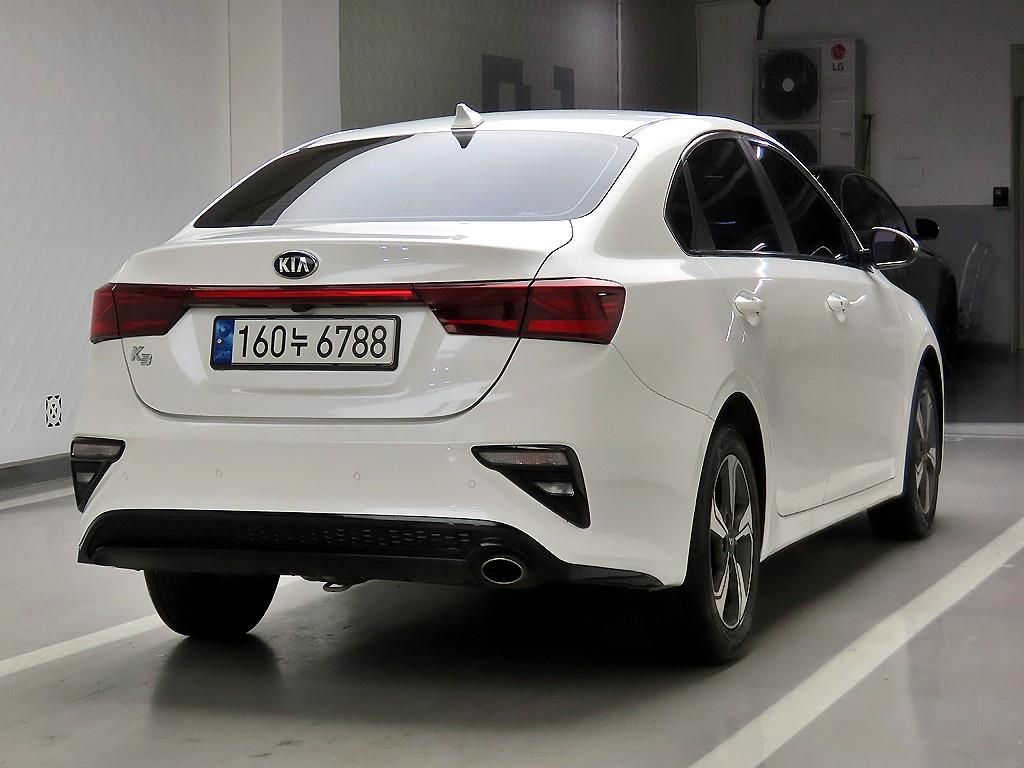 KIA K3 - Vista 4