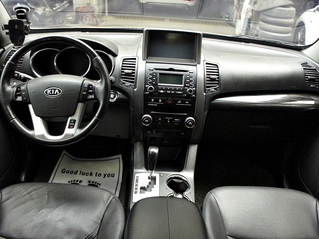 KIA Sorento - Vista 9
