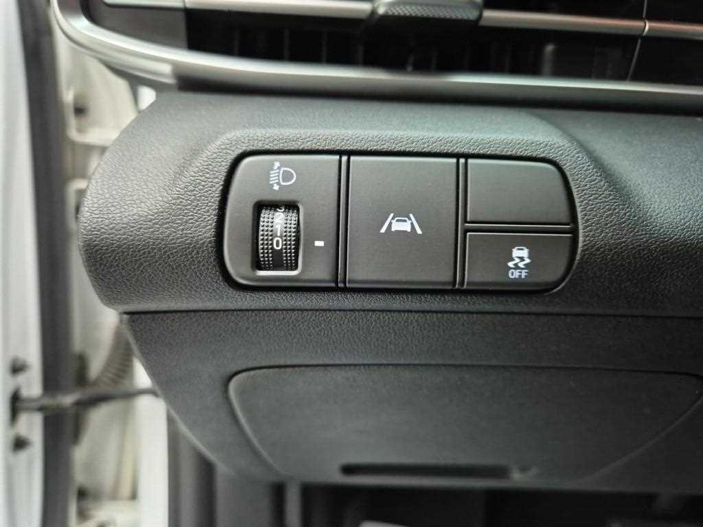 HYUNDAI Avante 2022 Blanco - Importación desde Corea - HF Imports Iquique - Foto 17