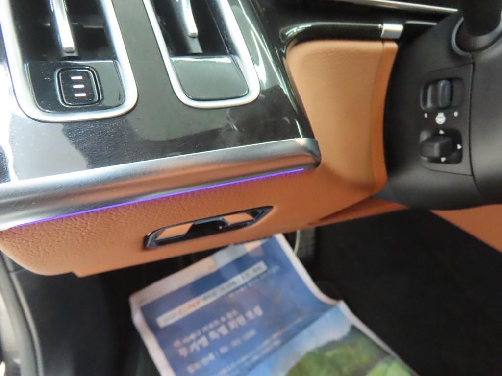 Mercedes Benz S Class - Vista 10