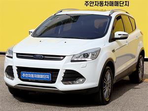 Ford Kuga - Vista 4