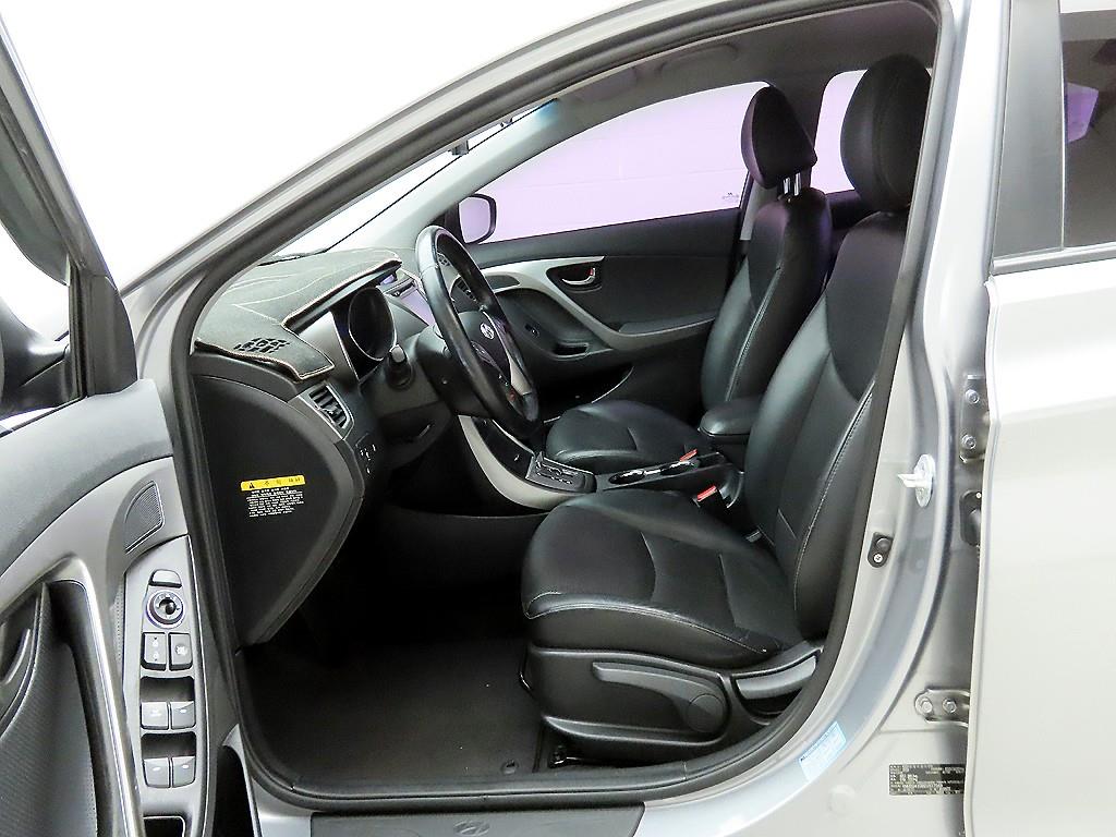 HYUNDAI Avante 2014 - Importación desde Corea - HF Imports Iquique - Foto 13