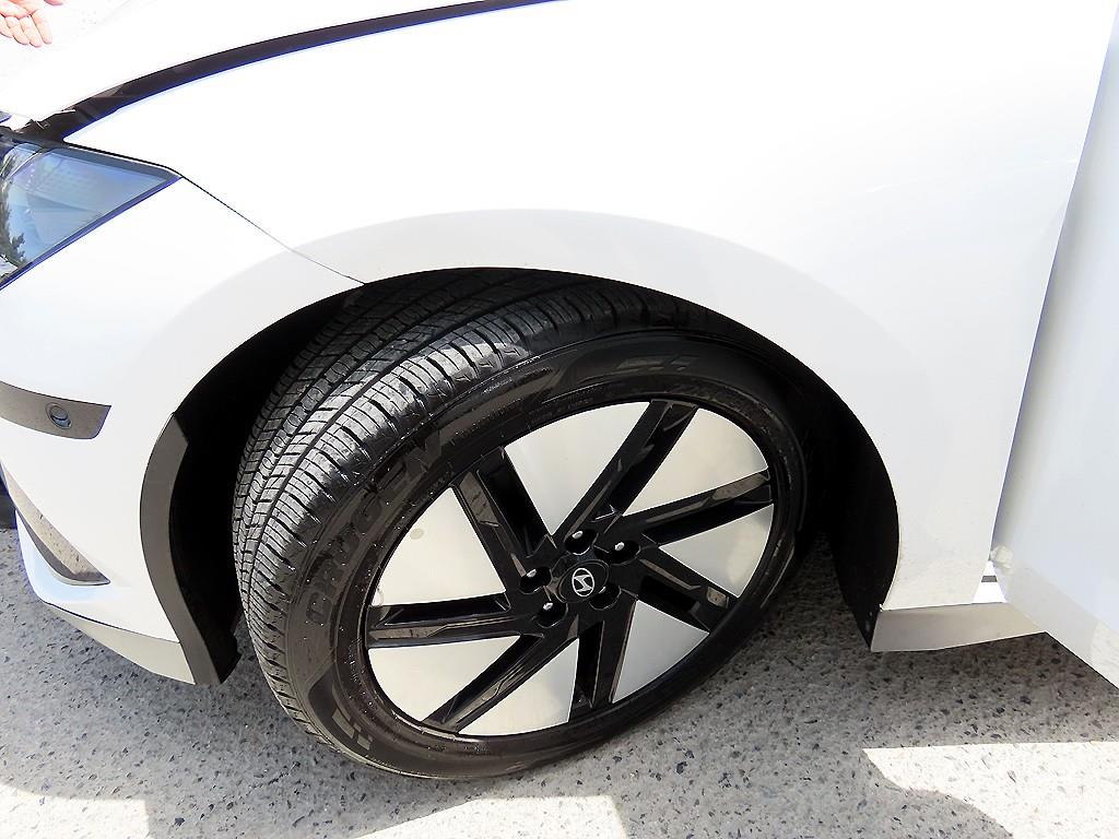 HYUNDAI Ioniq 6 2023 Blanco - Importación desde Corea - HF Imports Iquique - Foto 20