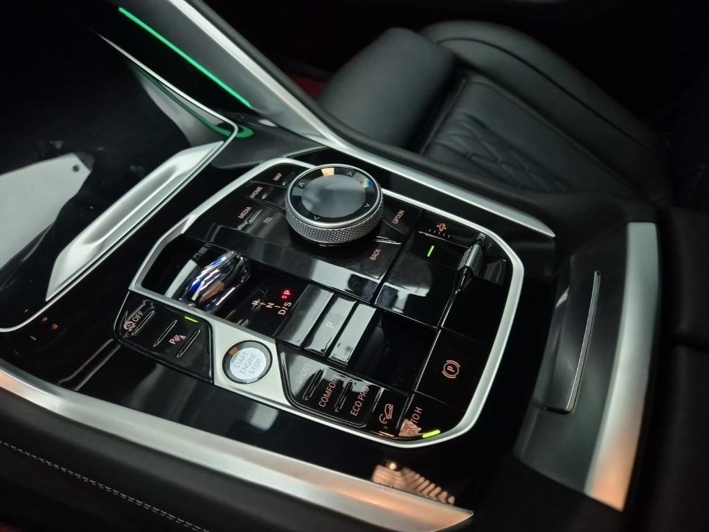 BMW X6 - Vista 11