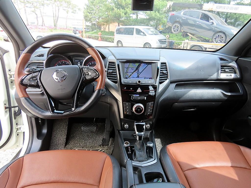 Ssangyong Tivoli - Vista 7