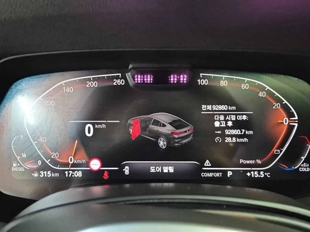 BMW X6 - Vista 6