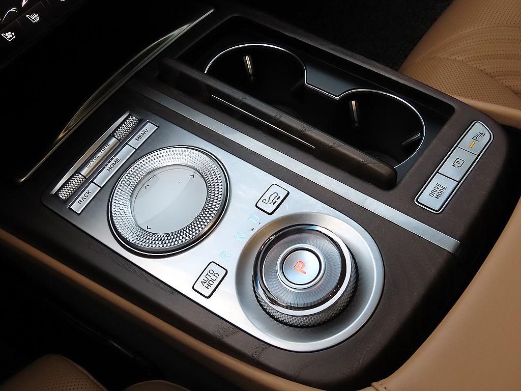 Genesis G80 - Vista 11