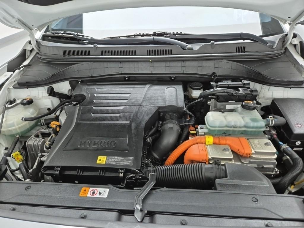 HYUNDAI Kona - Vista 5