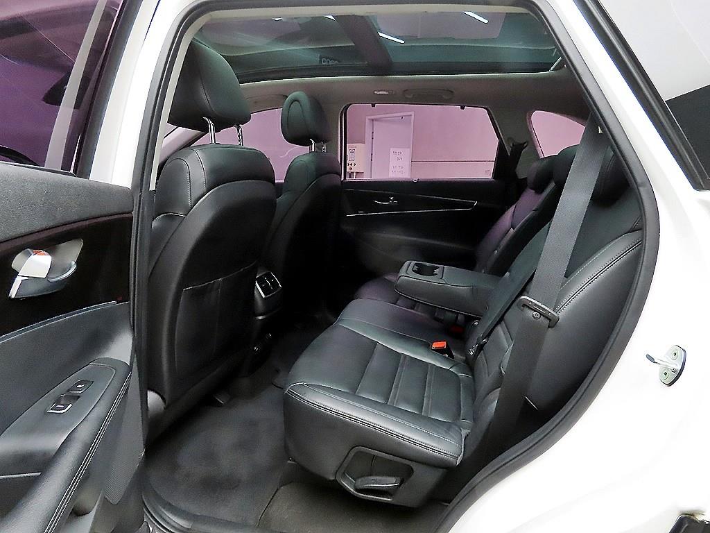 KIA Sorento - Vista 6