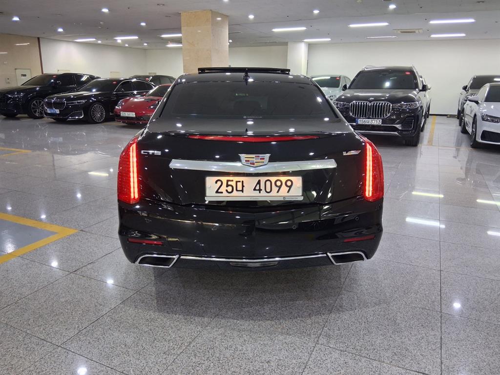 Cadillac CTS - Vista 3