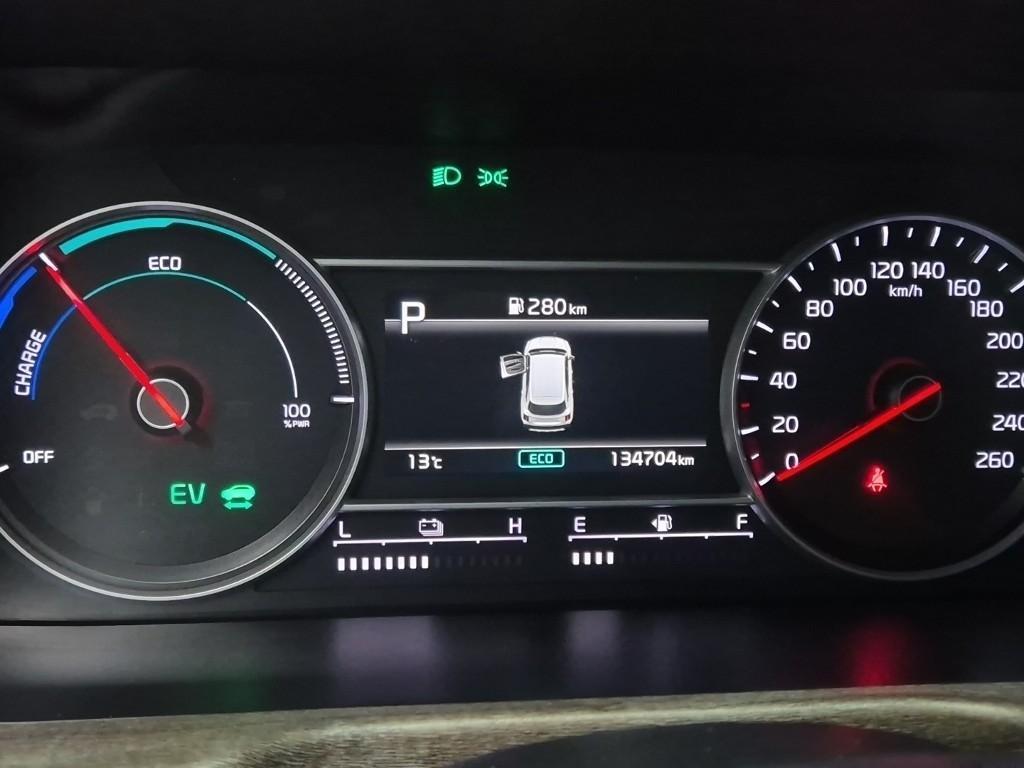 KIA Sorento - Vista 8