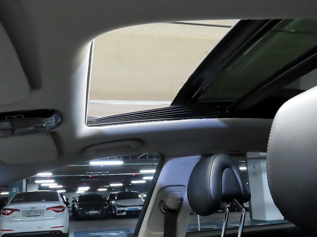 HYUNDAI Grandeur 2015 Negro - Importación desde Corea - HF Imports Iquique - Foto 18