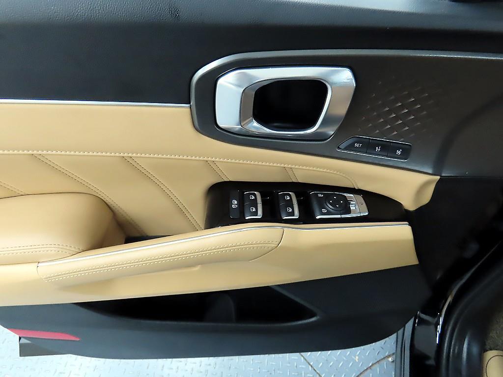 KIA Sorento - Vista 11