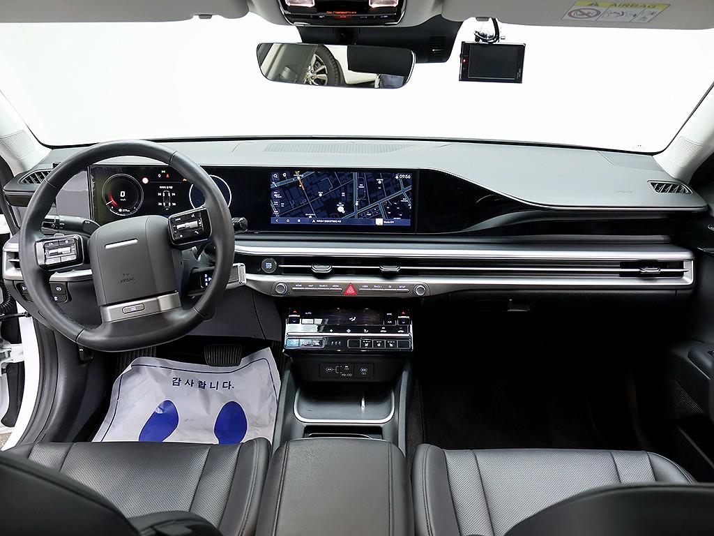 HYUNDAI Grandeur - Vista 9