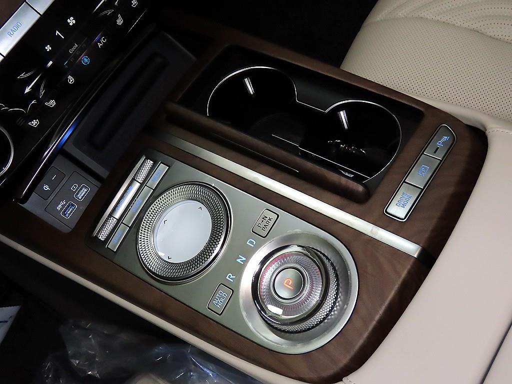 Genesis G80 - Vista 12