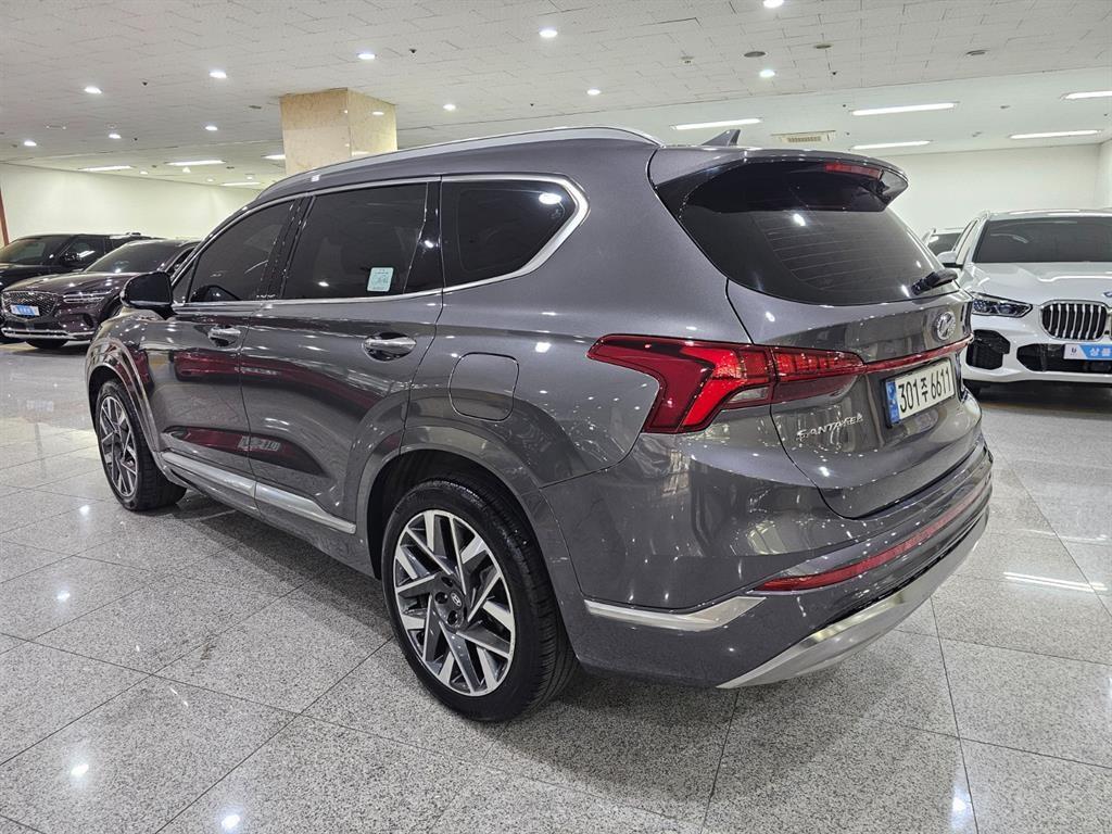 HYUNDAI Santa Fe - Vista 3