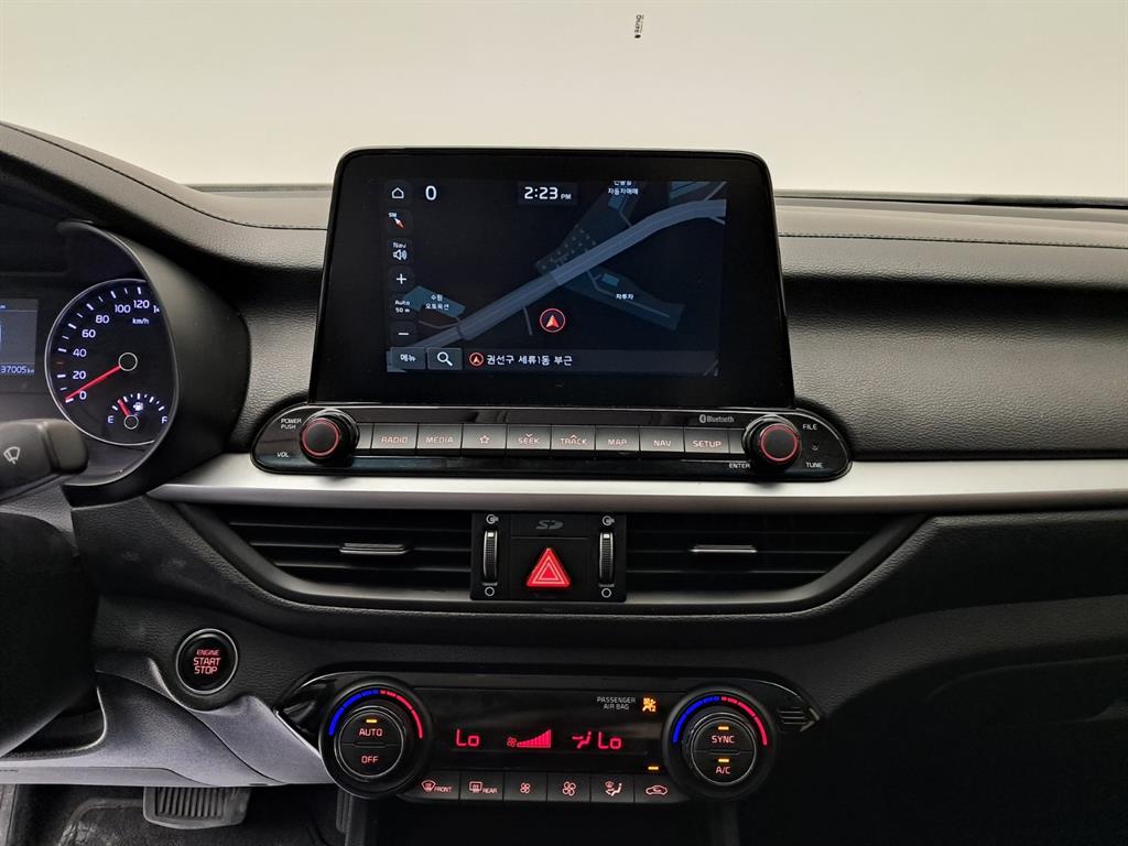 KIA K3 2019 Blanco - Importación desde Corea - HF Imports Iquique - Foto 9