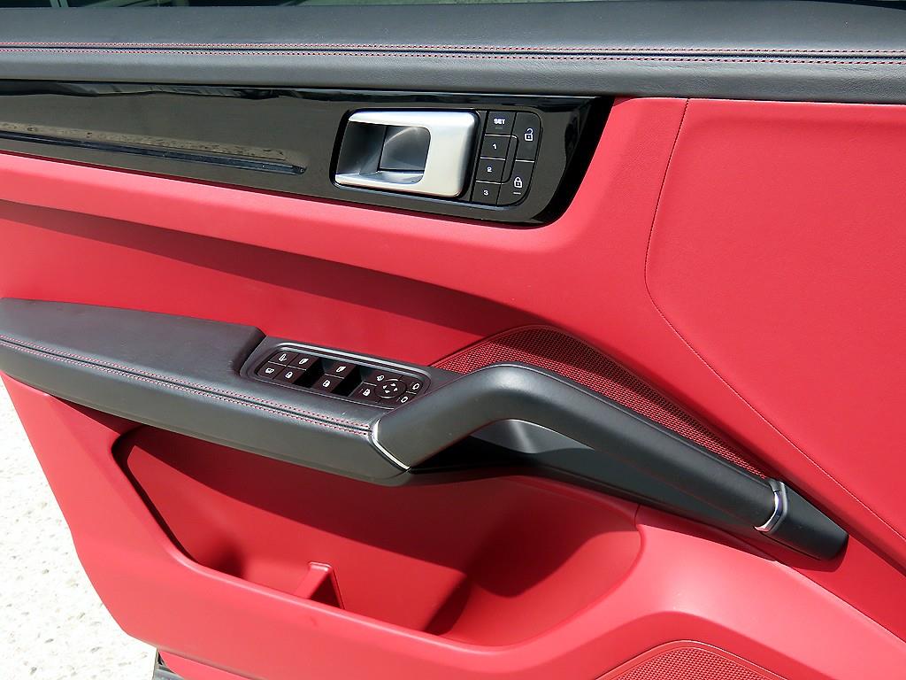 Porsche Cayenne - Vista 11