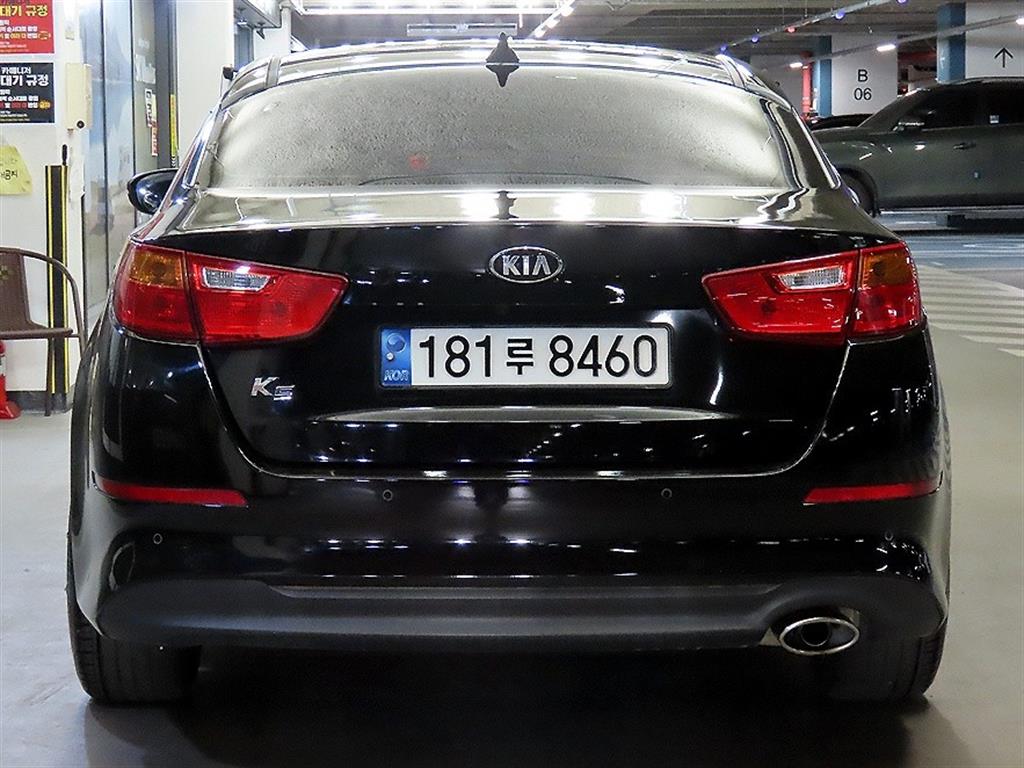 KIA K5 - Vista 5