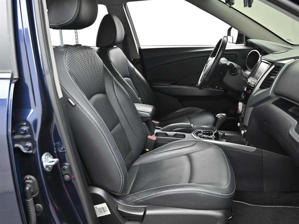 Ssangyong Tivoli 2018 Azul - Importación desde Corea - HF Imports Iquique - Foto 9