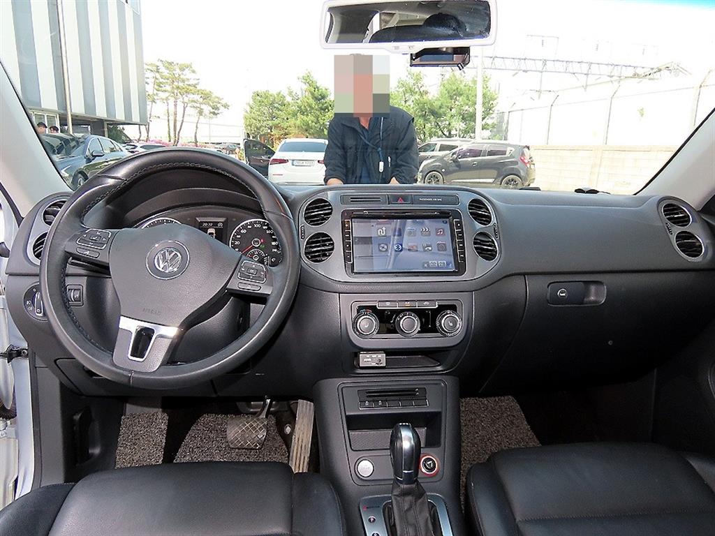 Volkswagen Tiguan - Vista 7