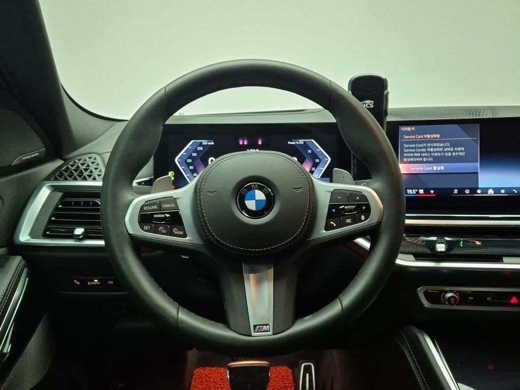 BMW X6 - Vista 6