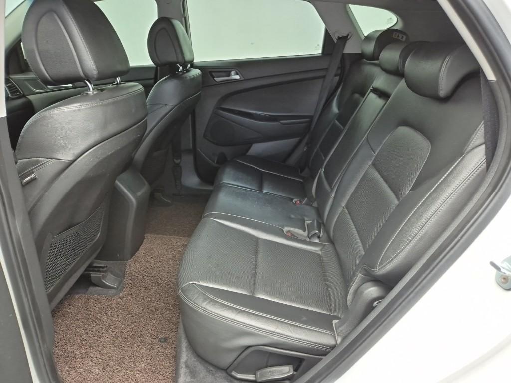 HYUNDAI Tucson - Vista 12