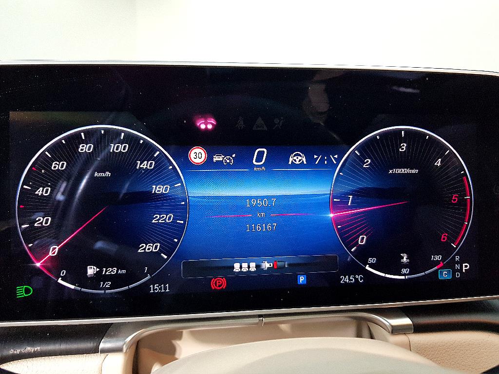 Mercedes Benz S Class - Vista 7