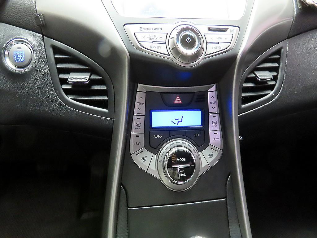 HYUNDAI Avante 2014 - Importación desde Corea - HF Imports Iquique - Foto 16