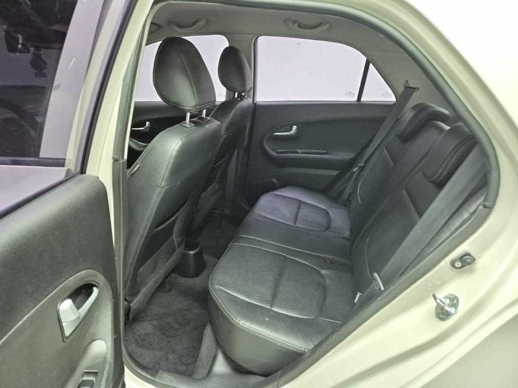 KIA Morning - Vista 12
