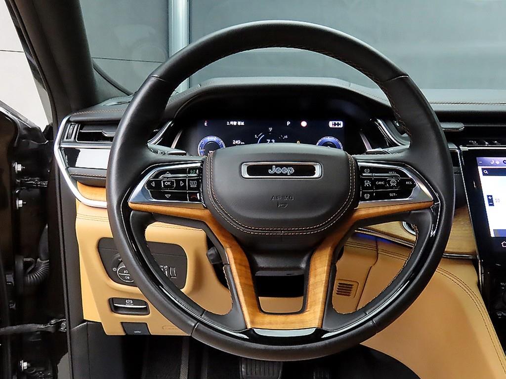 Jeep Cherokee - Vista 9
