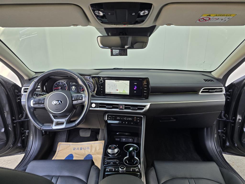 KIA K5 - Vista 8