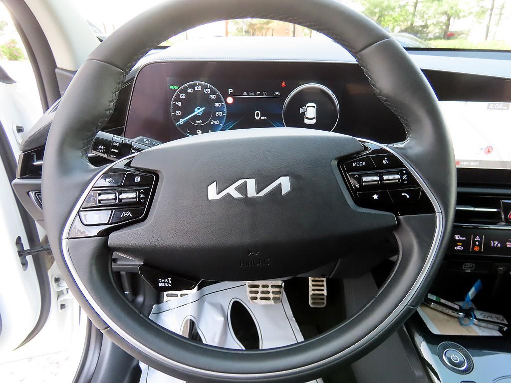 KIA Niro - Vista 8