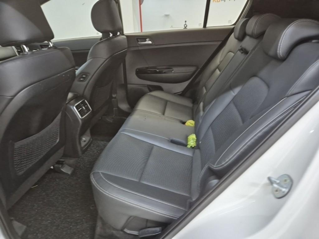 KIA Sportage - Vista 12