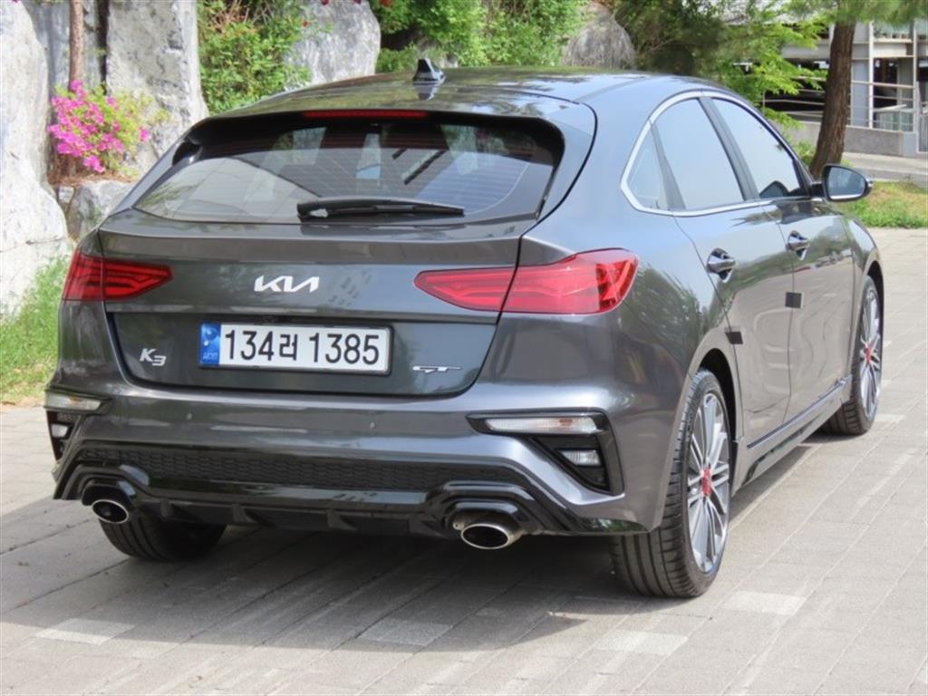 KIA K3 - Vista 5
