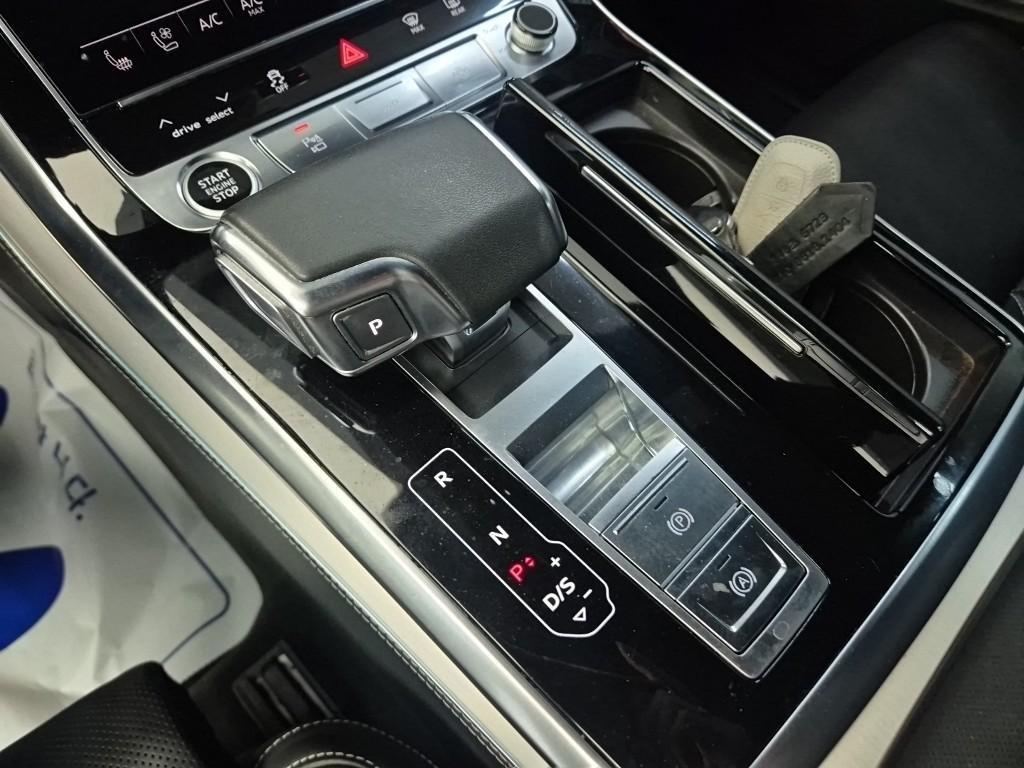 Audi Q8 - Vista 8